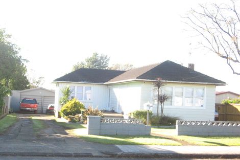 Photo of property in 7 Mckean Avenue, Manurewa, Auckland, 2102