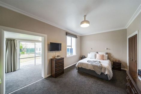 Photo of property in 14 Disraeli Street, Hawera, 4610