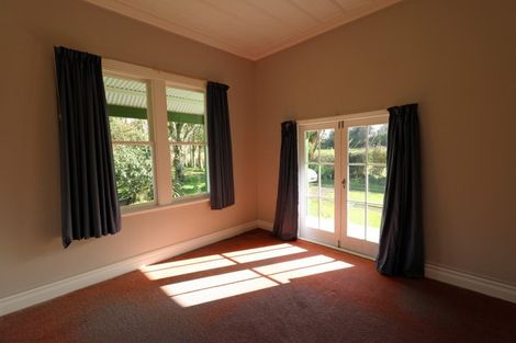 Photo of property in 1530 Manaia Road, Kaponga, Hawera, 4679