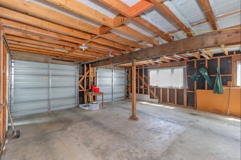 Photo of property in 5 Ngatiawa Street, Himatangi Beach, Foxton, 4891