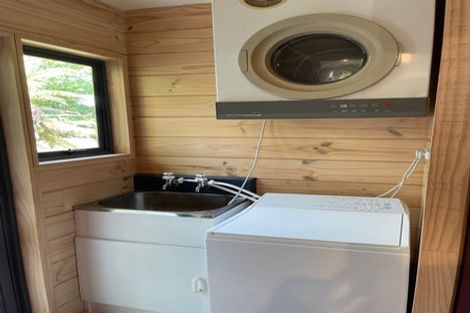 Photo of property in 2/58 Kinloch Road, Kinloch, Taupo, 3377