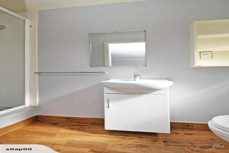 Photo of property in 20a Corunna Road, Milford, Auckland, 0620