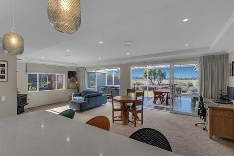 Photo of property in 24 Pegasus Main Street, Pegasus, 7612