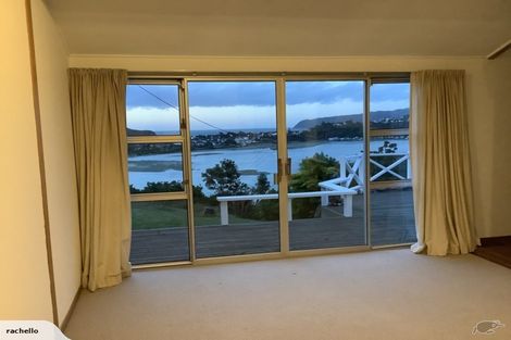 Photo of property in 63 Bayview Road, Paremata, Porirua, 5024