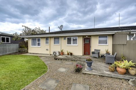 Photo of property in 14 Shearer Place, Pirimai, Napier, 4112