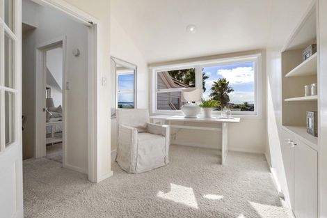 Photo of property in 24 Palmer Crescent, Mission Bay, Auckland, 1071