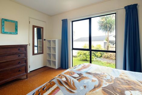 Photo of property in 13 Point Street, Raglan, 3225