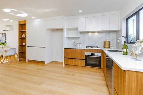 Photo of property in 28a Friedlanders Road, Manurewa, Auckland, 2102