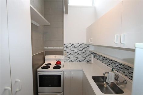 Photo of property in 1a Dolbear Street, Titirangi, Auckland, 0604