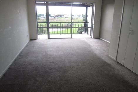 Photo of property in 6/30 Opito Way, East Tamaki, Auckland, 2013