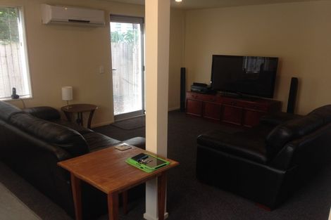 Photo of property in 327 Barbadoes Street, Christchurch Central, Christchurch, 8011