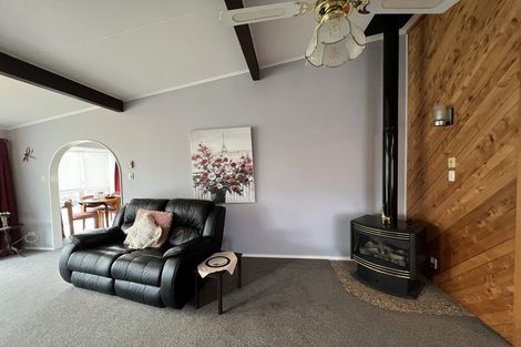 Photo of property in 38 Clifton Drive, Waitara, 4320