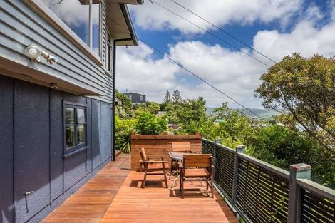 Photo of property in 22 Kiriwai Road, Paremata, Porirua, 5024