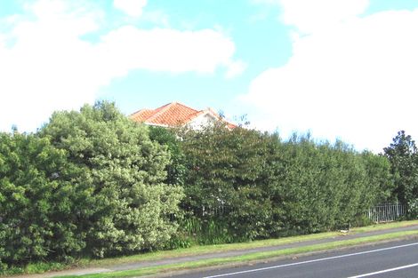 Photo of property in 1 Nicholas Road, Howick, Auckland, 2014