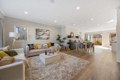 Photo of property in 5 Creggan Crescent, Flat Bush, Auckland, 2019