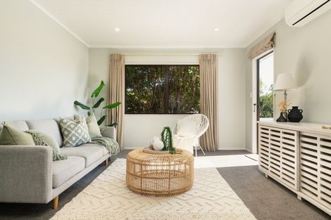 Photo of property in 1/159 Waitaha Road, Welcome Bay, Tauranga, 3112