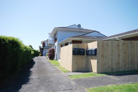 Photo of property in 2/3 Camden Road, Sandringham, Auckland, 1025