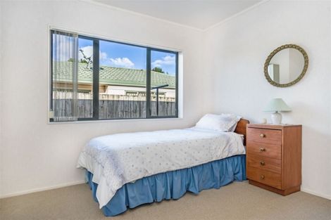 Photo of property in 15a Churchill Street, Kensington, Whangarei, 0112