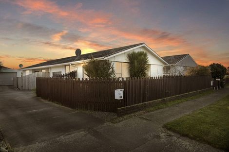 Photo of property in 1/97 Hay Street, Bromley, Christchurch, 8062