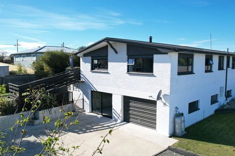 Photo of property in 42a Gordon Street, Weston, Oamaru, 9401