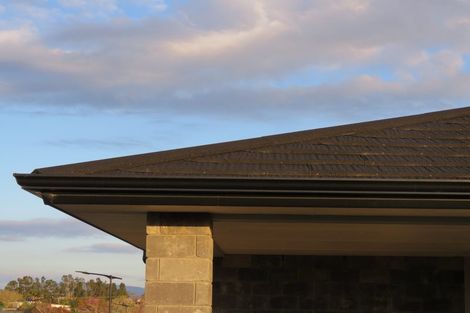 Photo of property in 2 Paapaka Way, Waiuku, 2123