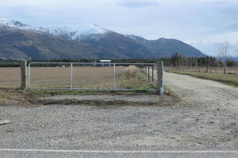 Photo of property in 234 Riverbank Road, Wanaka, 9382