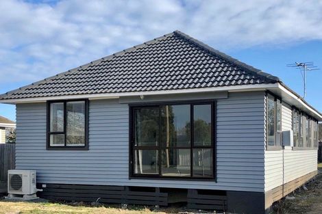 Photo of property in 32 Garvins Road, Hornby, Christchurch, 8042