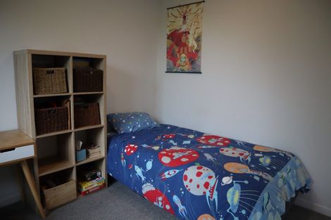 Photo of property in 73 Warman Road, Okura, Auckland, 0792