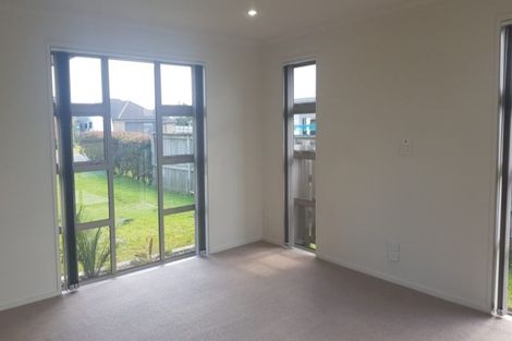 Photo of property in 6 Sando Way, One Tree Point, 0118
