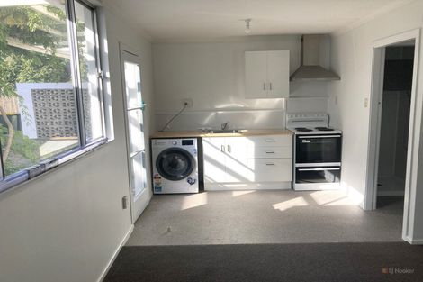 Photo of property in 100 Shearman Street, Waimate, 7924