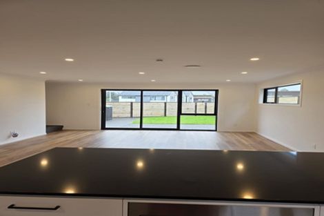 Photo of property in 3 Joseph Bolton Crescent, Wallaceville, Upper Hutt, 5018