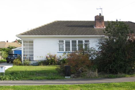 Photo of property in 2/65a Hamilton Avenue, Ilam, Christchurch, 8041