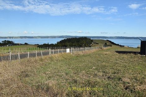 Photo of property in 9 Te Wairoa Lane, Tinopai, Matakohe, 0593