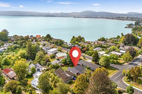 Photo of property in 104 Grand Vue Road, Kawaha Point, Rotorua, 3010