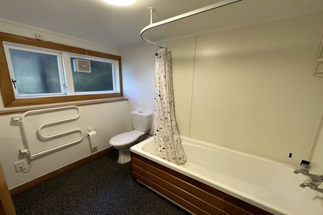 Photo of property in 44 Highbury Road, Highbury, Wellington, 6012