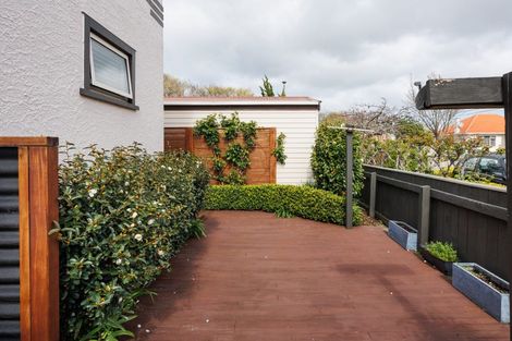 Photo of property in 31 Puriri Terrace, Roslyn, Palmerston North, 4414