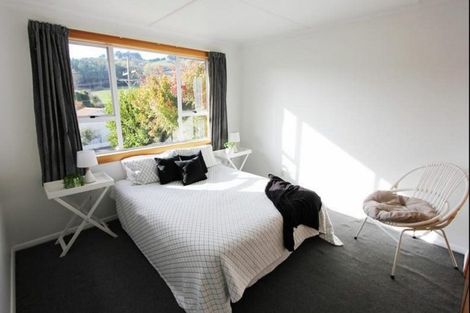 Photo of property in 23 Elwyn Crescent, Green Island, Dunedin, 9018