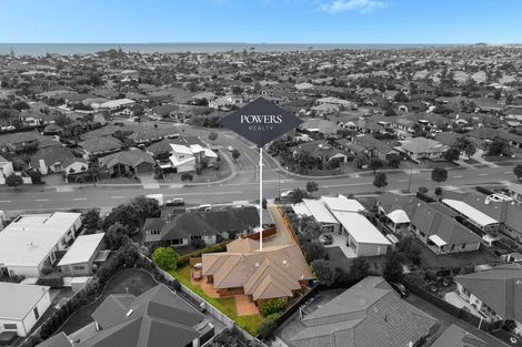 Photo of property in 550 Gloucester Road, Papamoa Beach, Papamoa, 3118