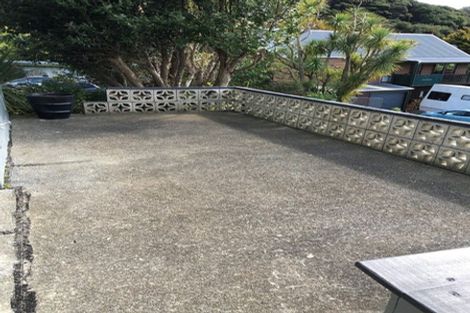 Photo of property in 2 Raroa Place, Pukerua Bay, 5026