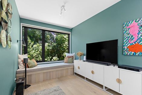 Photo of property in 17 Rangimaarie Crescent, Snells Beach, 0920