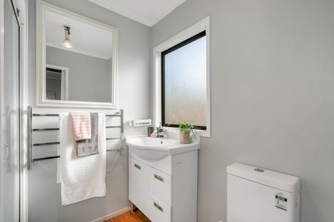 Photo of property in 25 Sunningdale Street, Wattle Downs, Auckland, 2103