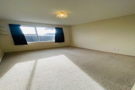 Photo of property in 782b Main North Road, Belfast, Christchurch, 8051