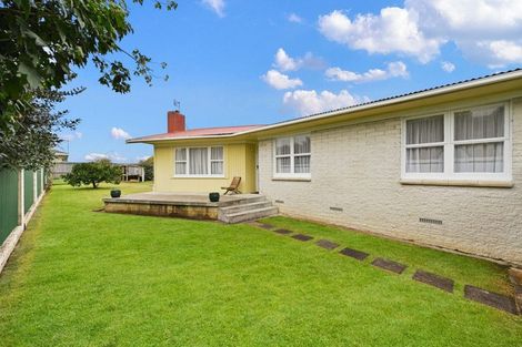 Photo of property in 18 Deanwell Avenue, Deanwell, Hamilton, 3206