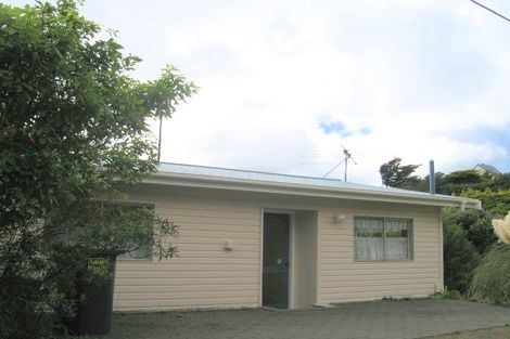 Photo of property in 4 Radnall Way, Johnsonville, Wellington, 6037