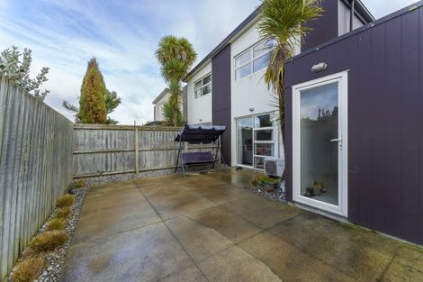 Photo of property in 96b Grafton Street, Waltham, Christchurch, 8011