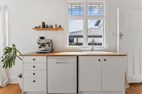 Photo of property in 36 Hinemoa Street, Spreydon, Christchurch, 8024