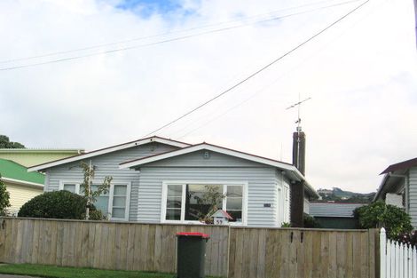 Photo of property in 59 Kensington Avenue, Petone, Lower Hutt, 5012