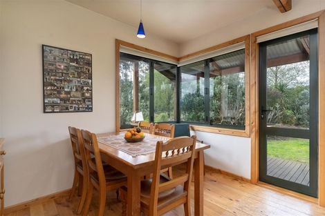 Photo of property in 207 Lees Pakaraka Road, Te Ore Ore, Masterton, 5886