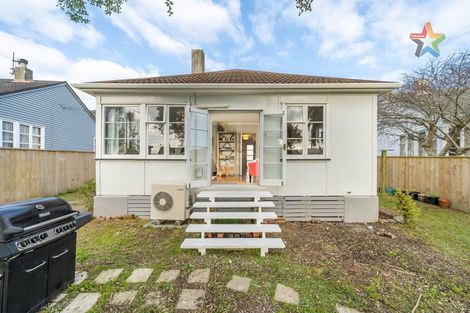 Photo of property in 133 Waddington Drive, Naenae, Lower Hutt, 5011