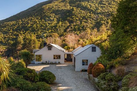 Photo of property in 19 Baywaters Lane, Closeburn, Queenstown, 9371